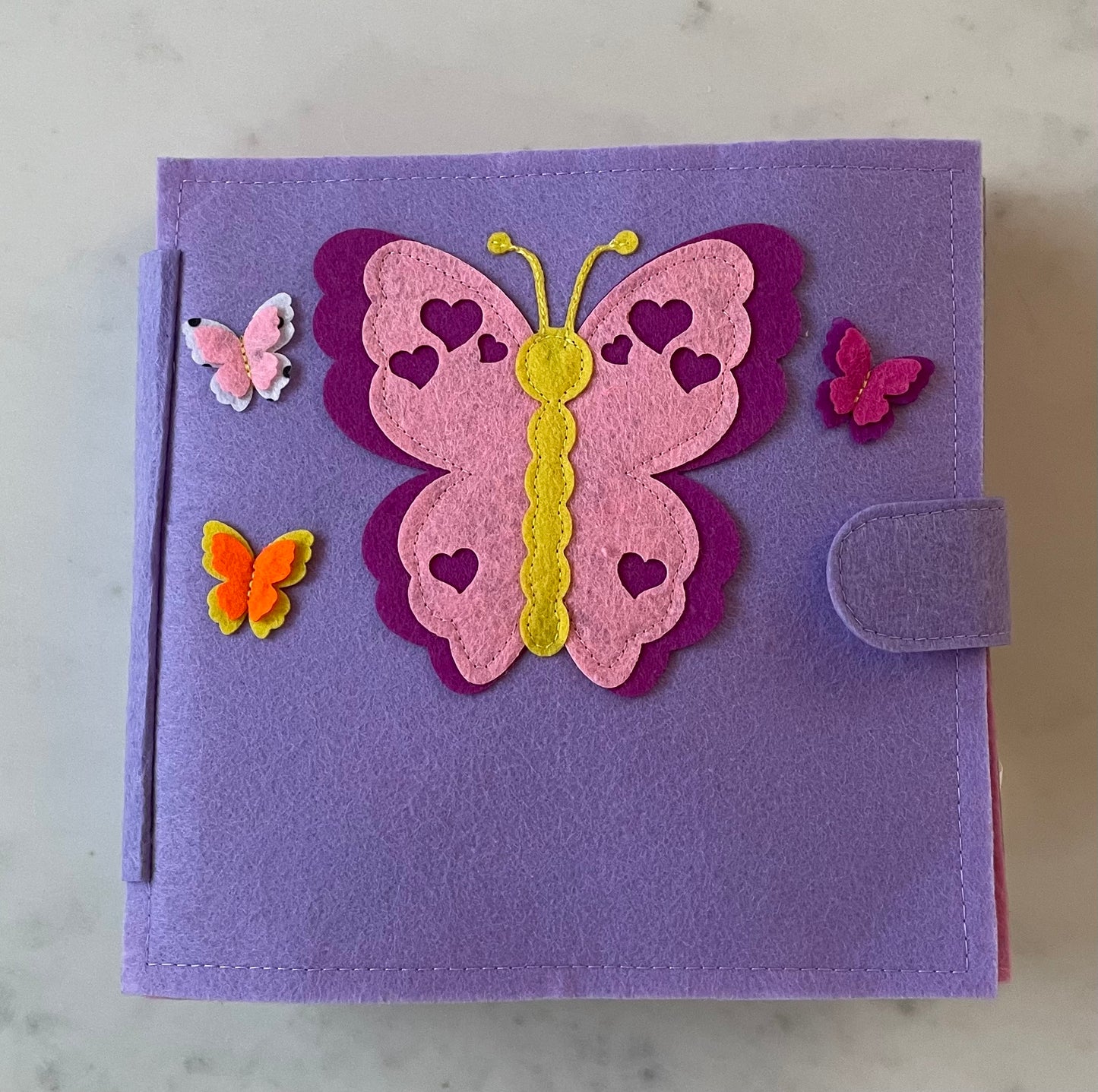 Quietbuch "Schmetterling" inkl. Wunschname