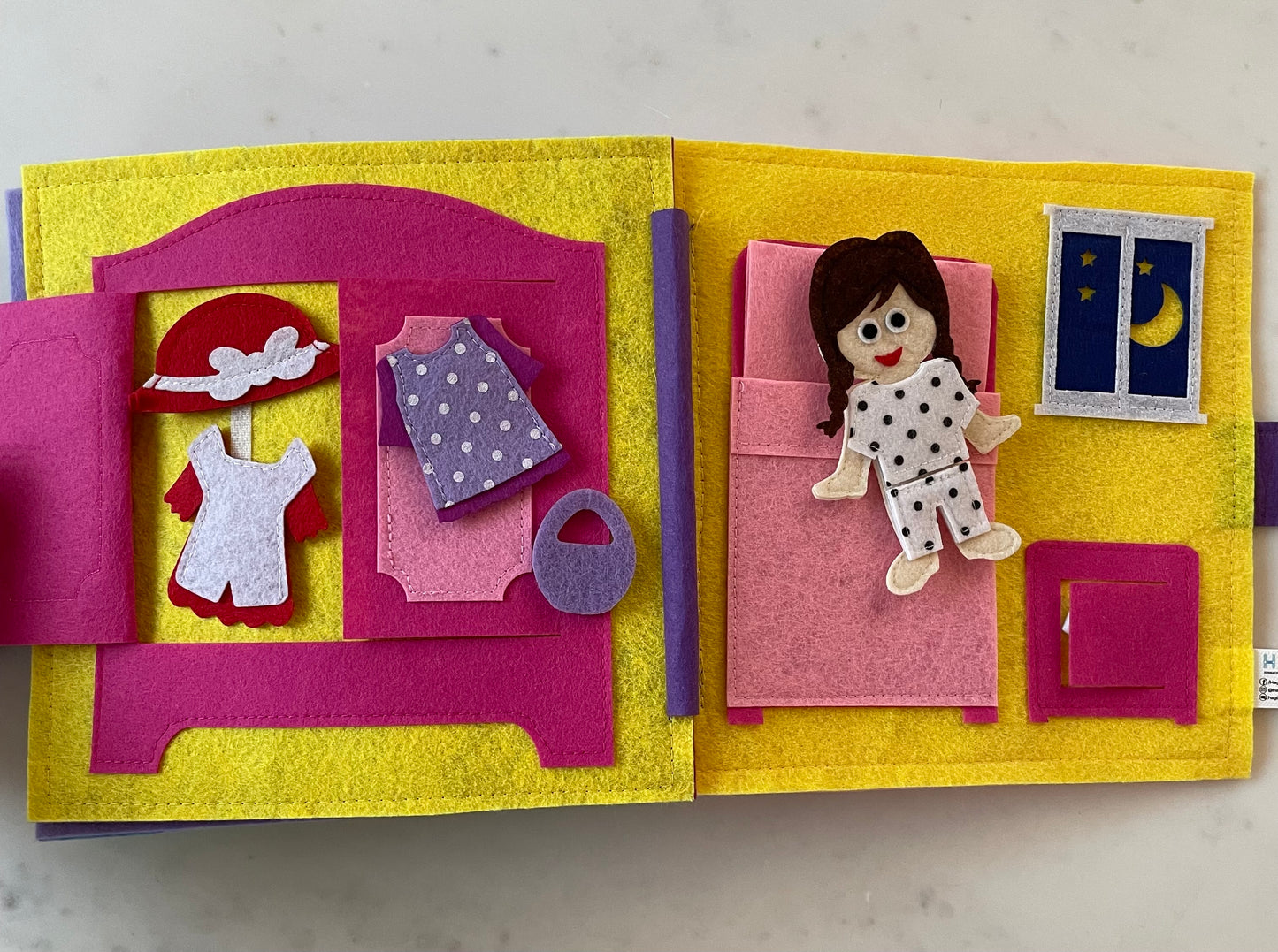 Quietbuch "Sonnenblume" inkl. Wunschname